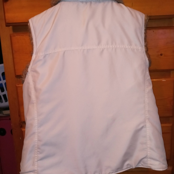 reversible fur vest,classy blouse, NWT shirt,dres - Picture 4 of 12